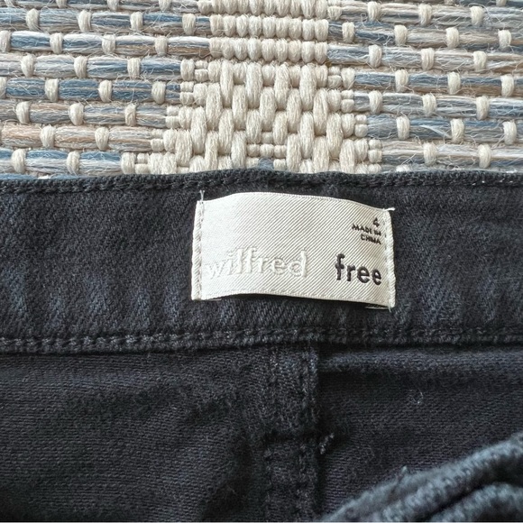 Wilfred Free by Aritzia Tanit denim skirt black. Size 4. - Picture 5 of 5